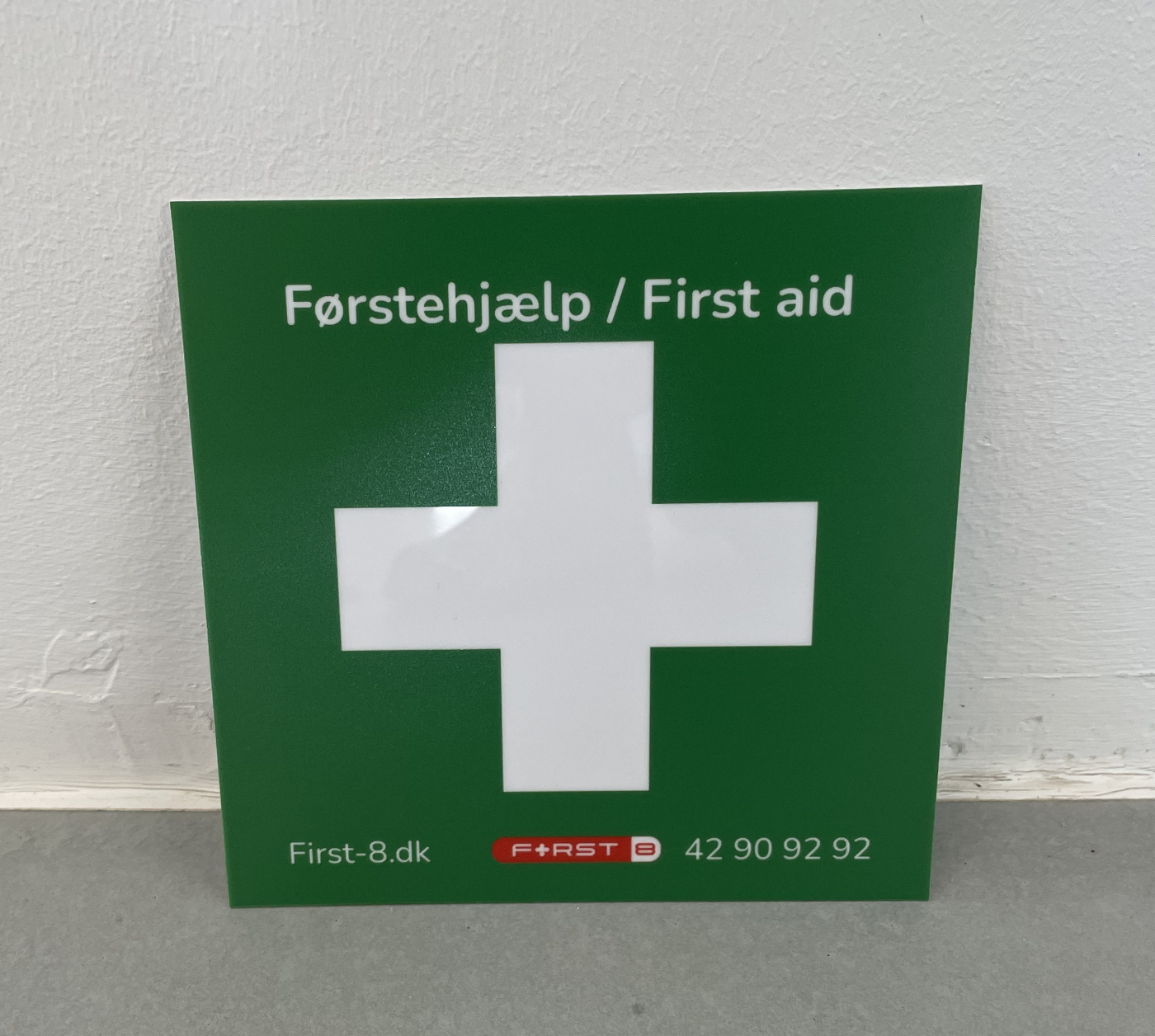 Førstehjælp skilte 15x15 cm